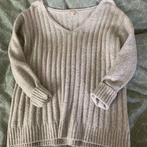 GAP soft grey sweater